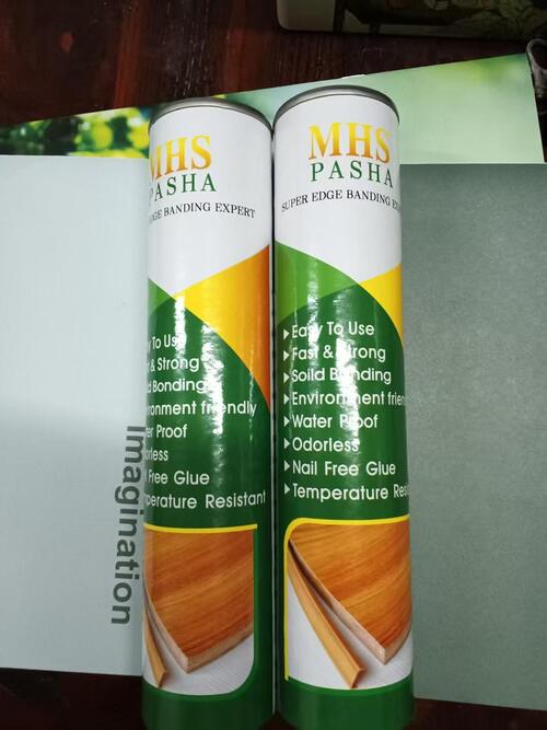 Ultimi blog aziendali su Tutto sulla colla senza chiodi: definizione, caratteristiche, vantaggi e scenari di applicazione