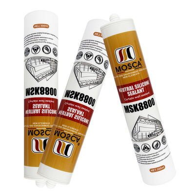 Un buon prezzo. 300 ml nero di silicone strutturalmente neutro in linea
